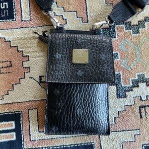 MCM 
 Women Wallet Crossbody Bag